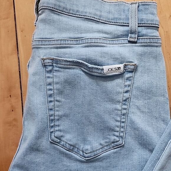 Joe's Jeans Distressed Light Wash Jeans Size 30 - Picture 2 of 13